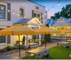 Hotel Harmony House
