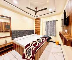 Hotel DMD Inn near Temple and Rail Staion