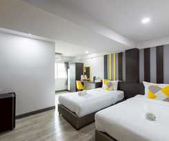Hotel Riski Residence Bangbuathong