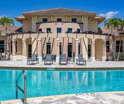 Hotel Landing Furnished Apartments - Fort Myers - Heritage Palms