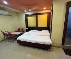 Hotel Asha Pride