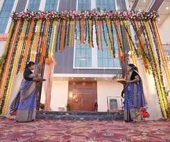 Hotel HOTEL GUPTA GARDEN