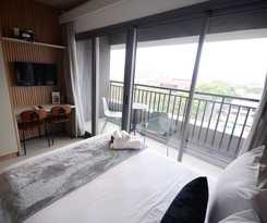 Hotel On Brooklin