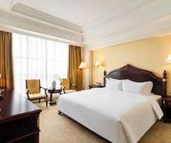 Hotel Golden Plaza International