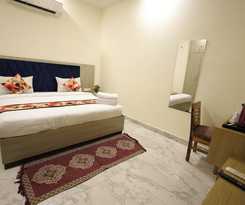 Hotel Taj Elevate