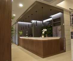  Floris Hotel
