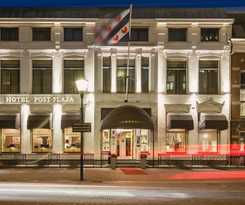 Post-plaza and Grand Café