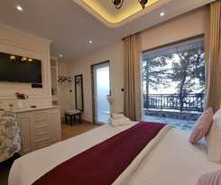 Hotel Kavin Akasa - The Mall