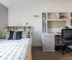 Hotel For Students Only Holden Court in Brighton
