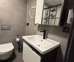  Divan Tower Otel