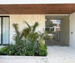 Hotel Lalola DownTown Boutique Apartments