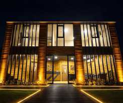  City Bungalow Hotel