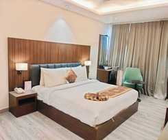 Hotel Raaj Palace