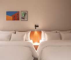 Hotel Cheoan Monolith