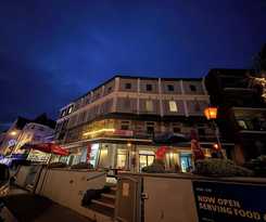 Hotel The Carlton