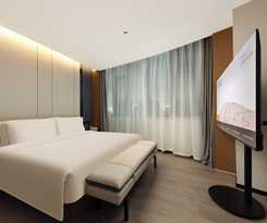 Hotel Yantaizhannandajieyaduojiudian