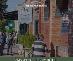  THE BERRY HOTEL