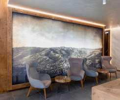 Hotel INA