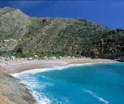  Camping Naturista El Port&uacute;s