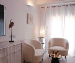  The White Knight Premium Boutique Hotel