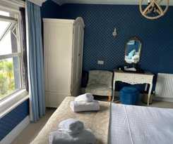  Keats Green Hotel
