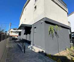  EOS Hotel