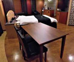  Hotel S