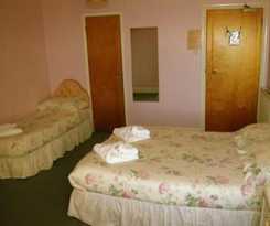  Cherry Tree Hotel