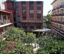 Hotel Rambuttri Village Inn and Plaza