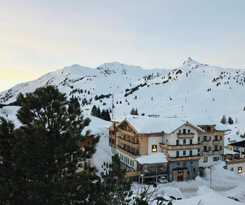 Hotel Alpenland