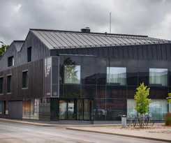  Maestro Design Hotel