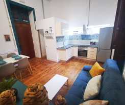  Atlantis Surf Hostel