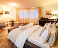 Hotel Business First