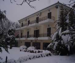 Hotel Aroanios