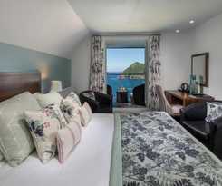 Hotel Sandy Cove