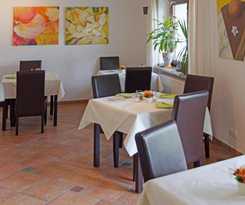 Hotel Garni M&ouml;we