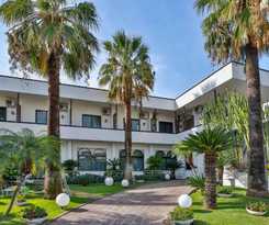 Hotel Delfa