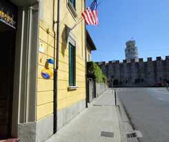 Hostel Pisa Tower