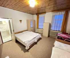 Hotel Zlat&aacute; vyhl&iacute;dka