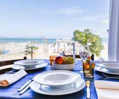 Hotel Ambasciatori Beach Front Breakfast e Brunch XXL fino alle 12 30
