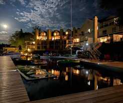 Hotel Muskoka Lakes and Resorts