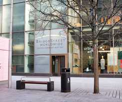 Hotel Cove Paradise Street