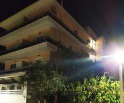 Hotel Nautilus City Studios & Apartments