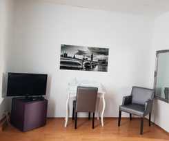Hotel H&ouml;lscher