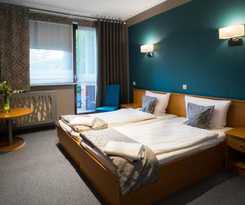 Hotel Restauracja Tawerna Gliwice - duży parking gratis