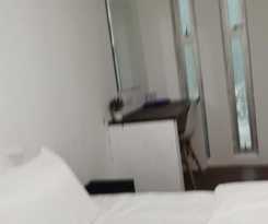  Tang Hotel
