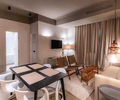 Hotel Rezident Tomis Marina