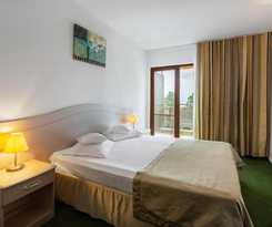Hotel Complex Bran Brad Bega