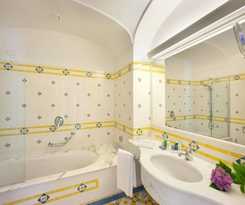 Hotel Grand La Favorita