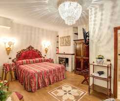 Navona Gallery Suites